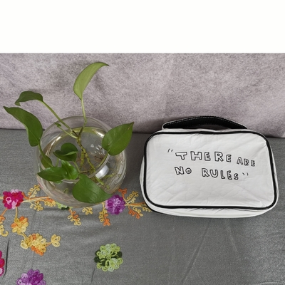 Elegante modello floreale bianco grande capacità borsa lavabile da viaggio cosmetica con cerniera