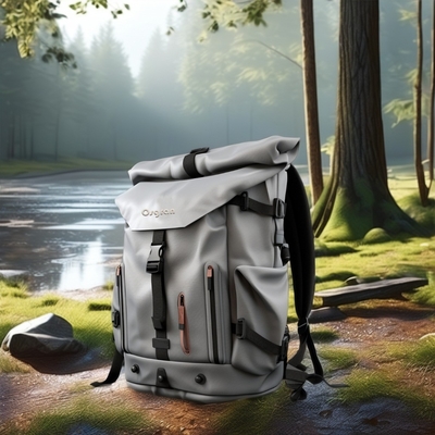 Zaino da campeggio unisex per sport all'aperto 60L con copertura impermeabile e softback