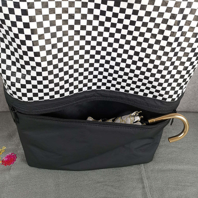 Zaino trapezoide impermeabile in pelle per escursioni personalizzate e viaggi d'affari