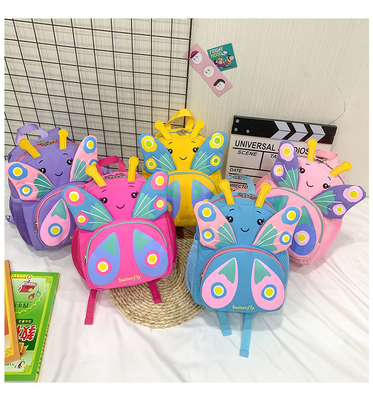 Bambini Carini Zaino Per Ragazze Piccole 3D Cartoni animati Bambini Borse da scuola Borse da 1-3 anni Asilo Nursing Borse da viaggio Bambini Zaino Giocattoli Zaino Regalo Per Bambini Zaino Da Giorno