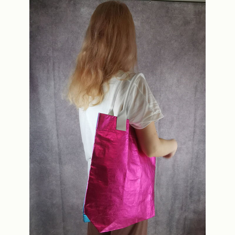 Borsa da mano per professionisti in colore blu e rosso rosso